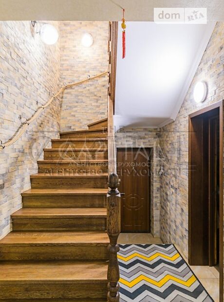 двухэтажный дом с балконом, 240 кв. м, кирпич. Продажа в Софиевской Борщаговке (Киевская обл.) фото 1 двухэтажный дом с балконом, 240 кв. м, кирпич. Продажа в Софиевской Борщаговке (Киевская обл.) фото 1