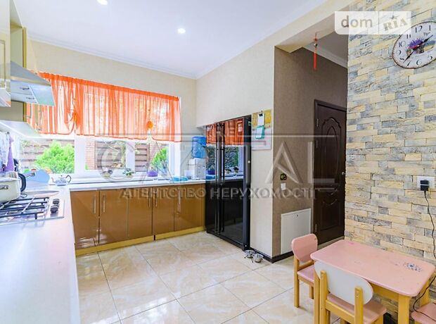 двухэтажный дом с балконом, 240 кв. м, кирпич. Продажа в Софиевской Борщаговке (Киевская обл.) фото 1 двухэтажный дом с балконом, 240 кв. м, кирпич. Продажа в Софиевской Борщаговке (Киевская обл.) фото 1