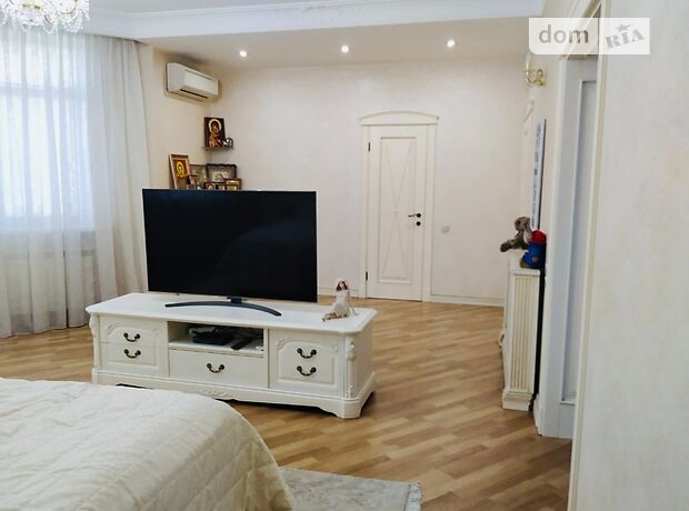 трехэтажный дом с камином, 552 кв. м, кирпич. Продажа в Софиевской Борщаговке (Киевская обл.) фото 1 трехэтажный дом с камином, 552 кв. м, кирпич. Продажа в Софиевской Борщаговке (Киевская обл.) фото 1