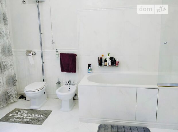 трехэтажный дом с камином, 552 кв. м, кирпич. Продажа в Софиевской Борщаговке (Киевская обл.) фото 1 трехэтажный дом с камином, 552 кв. м, кирпич. Продажа в Софиевской Борщаговке (Киевская обл.) фото 1