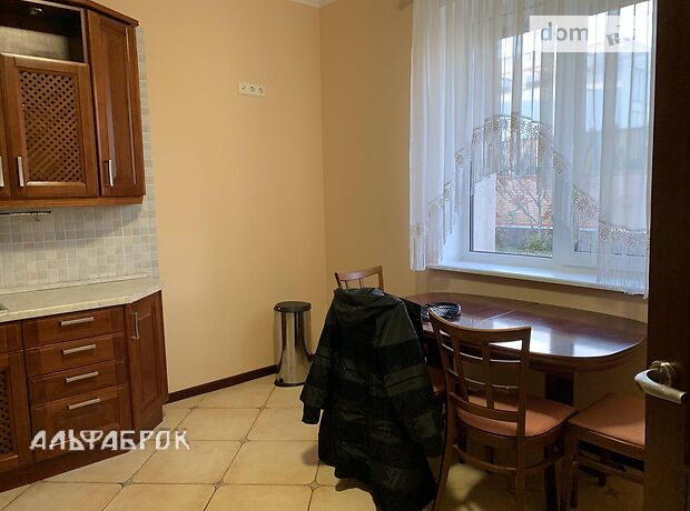 двухэтажный дом, 180 кв. м, кирпич. Продажа в Софиевской Борщаговке (Киевская обл.) фото 1 двухэтажный дом, 180 кв. м, кирпич. Продажа в Софиевской Борщаговке (Киевская обл.) фото 1