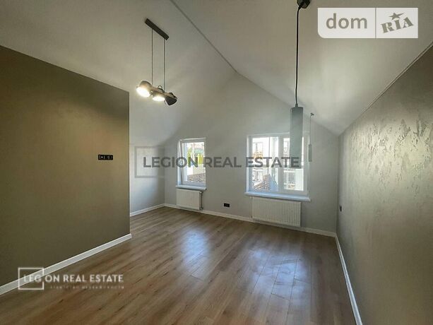 двухэтажный дом с камином, 110 кв. м, керамический блок. Продажа в Софиевской Борщаговке (Киевская обл.) фото 1 двухэтажный дом с камином, 110 кв. м, керамический блок. Продажа в Софиевской Борщаговке (Киевская обл.) фото 1