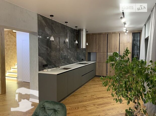 двухэтажный дом, 250 кв. м, кирпич. Продажа в Софиевской Борщаговке (Киевская обл.) фото 1 двухэтажный дом, 250 кв. м, кирпич. Продажа в Софиевской Борщаговке (Киевская обл.) фото 1