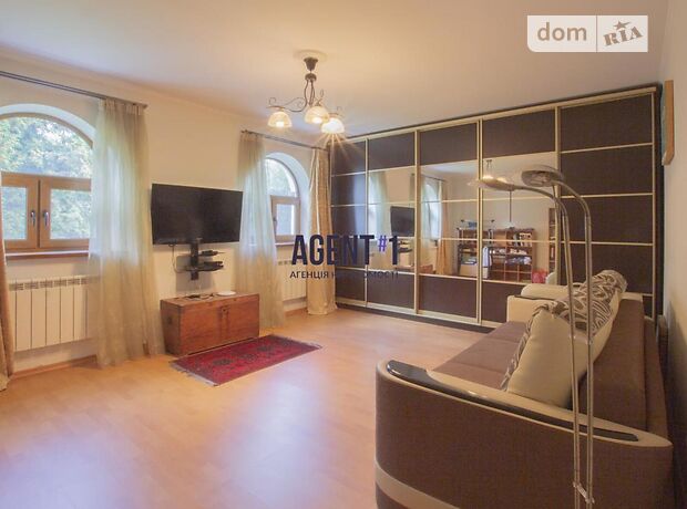 двухэтажный дом, 411 кв. м, кирпич. Продажа в Софиевской Борщаговке (Киевская обл.) фото 1 двухэтажный дом, 411 кв. м, кирпич. Продажа в Софиевской Борщаговке (Киевская обл.) фото 1