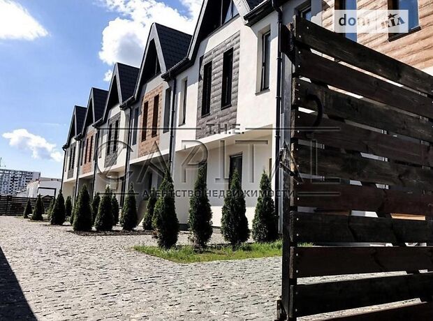 трехэтажный дом, 100 кв. м, кирпич. Продажа в Софиевской Борщаговке (Киевская обл.) фото 1 трехэтажный дом, 100 кв. м, кирпич. Продажа в Софиевской Борщаговке (Киевская обл.) фото 1