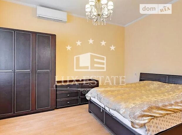 двухэтажный дом с камином, 620 кв. м, кирпич. Продажа в Стоянке (Киевская обл.) фото 1 двухэтажный дом с камином, 620 кв. м, кирпич. Продажа в Стоянке (Киевская обл.) фото 1