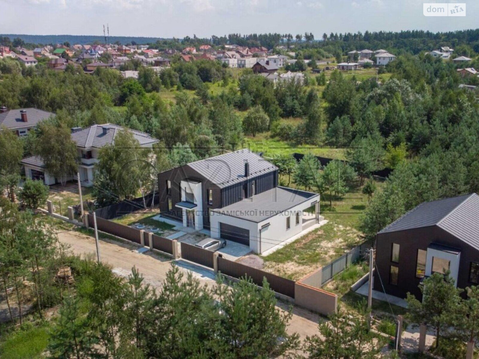 двоповерховий будинок, 200 кв. м, цегла. Продаж у Віті-Поштовій фото 1