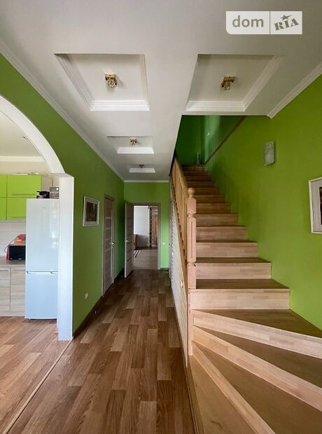 двухэтажный дом с балконом, 250 кв. м, кирпич. Продажа в Юровке (Киевская обл.) фото 1 двухэтажный дом с балконом, 250 кв. м, кирпич. Продажа в Юровке (Киевская обл.) фото 1