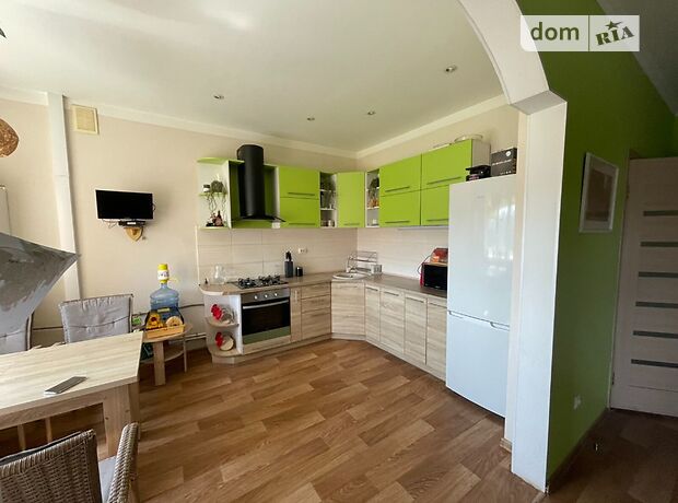 двухэтажный дом с балконом, 250 кв. м, кирпич. Продажа в Юровке (Киевская обл.) фото 1 двухэтажный дом с балконом, 250 кв. м, кирпич. Продажа в Юровке (Киевская обл.) фото 1