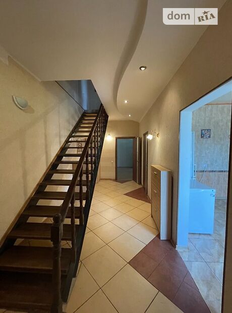 двухэтажный дом с балконом, 250 кв. м, кирпич. Продажа в Юровке (Киевская обл.) фото 1 двухэтажный дом с балконом, 250 кв. м, кирпич. Продажа в Юровке (Киевская обл.) фото 1