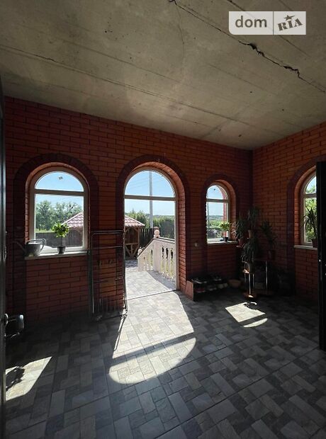 двухэтажный дом с балконом, 250 кв. м, кирпич. Продажа в Юровке (Киевская обл.) фото 1 двухэтажный дом с балконом, 250 кв. м, кирпич. Продажа в Юровке (Киевская обл.) фото 1