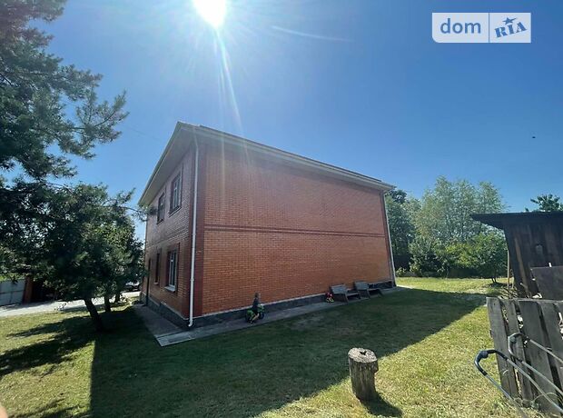двухэтажный дом с балконом, 250 кв. м, кирпич. Продажа в Юровке (Киевская обл.) фото 1 двухэтажный дом с балконом, 250 кв. м, кирпич. Продажа в Юровке (Киевская обл.) фото 1