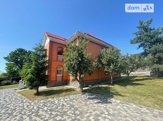 двухэтажный дом с балконом, 250 кв. м, кирпич. Продажа в Юровке (Киевская обл.) фото 1 двухэтажный дом с балконом, 250 кв. м, кирпич. Продажа в Юровке (Киевская обл.) фото 1