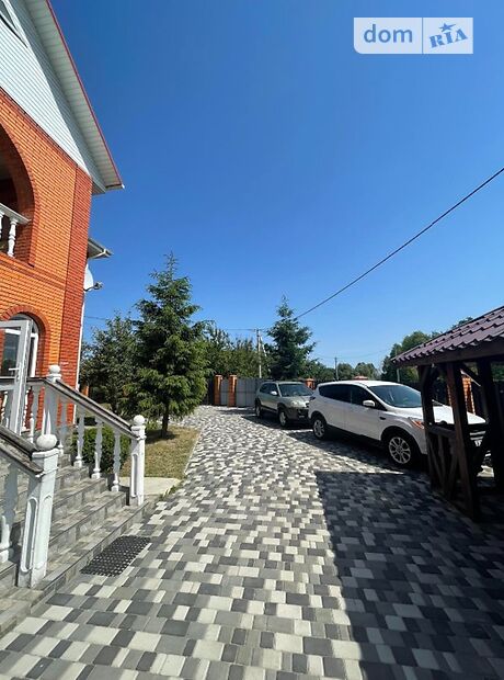 двухэтажный дом с балконом, 250 кв. м, кирпич. Продажа в Юровке (Киевская обл.) фото 1 двухэтажный дом с балконом, 250 кв. м, кирпич. Продажа в Юровке (Киевская обл.) фото 1