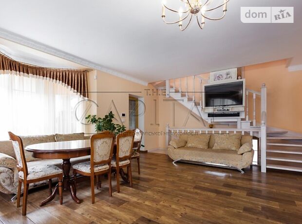 трехэтажный дом с садом, 240 кв. м, кирпич. Продажа в Юровке (Киевская обл.) фото 1 трехэтажный дом с садом, 240 кв. м, кирпич. Продажа в Юровке (Киевская обл.) фото 1