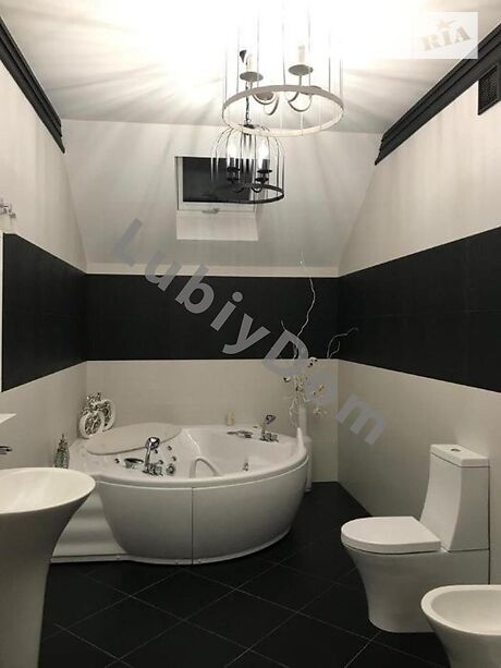двухэтажный дом, 250 кв. м, кирпич. Продажа в Юровке (Киевская обл.) фото 1 двухэтажный дом, 250 кв. м, кирпич. Продажа в Юровке (Киевская обл.) фото 1