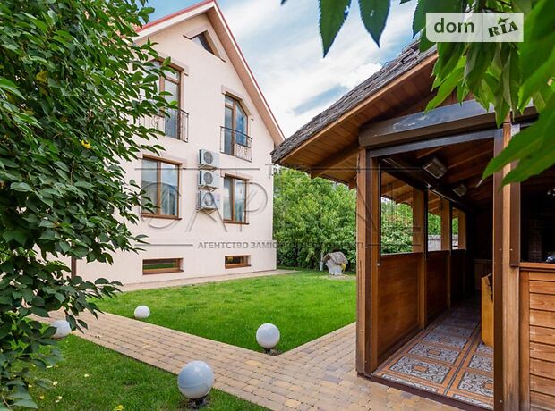 трехэтажный дом, 240 кв. м, кирпич. Продажа в Юровке (Киевская обл.) фото 1 трехэтажный дом, 240 кв. м, кирпич. Продажа в Юровке (Киевская обл.) фото 1