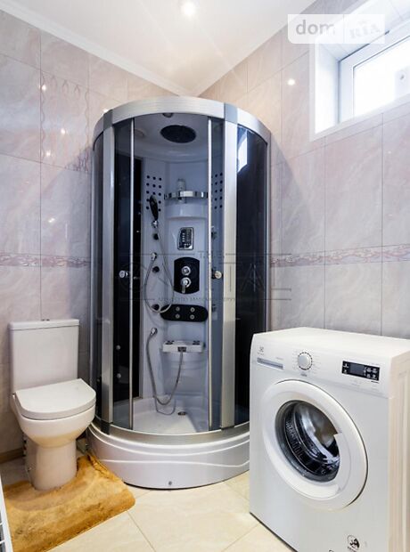 трехэтажный дом, 240 кв. м, кирпич. Продажа в Юровке (Киевская обл.) фото 1 трехэтажный дом, 240 кв. м, кирпич. Продажа в Юровке (Киевская обл.) фото 1