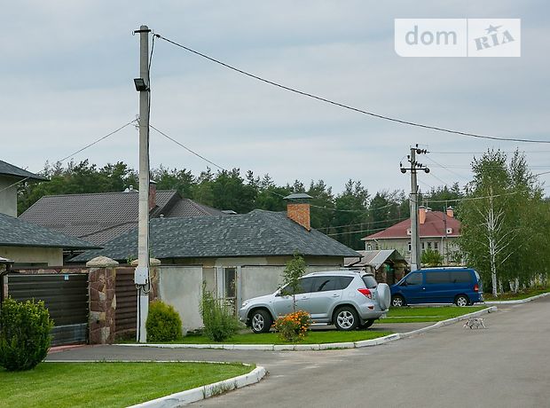 двухэтажный дом с садом, 320 кв. м, кирпич. Продажа в Чайках (Киевская обл.) фото 1