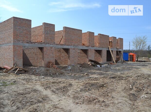 трехэтажный дом с черновой отделкой, 115 кв. м, кирпич. Продажа в Хотове (Киевская обл.) фото 1 трехэтажный дом с черновой отделкой, 115 кв. м, кирпич. Продажа в Хотове (Киевская обл.) фото 1