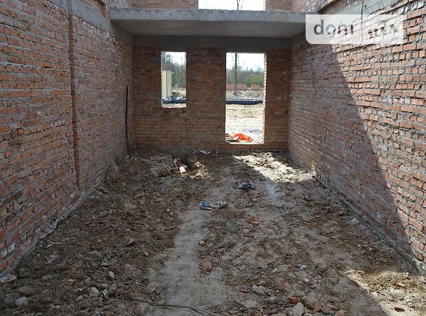 трехэтажный дом с черновой отделкой, 115 кв. м, кирпич. Продажа в Хотове (Киевская обл.) фото 1 трехэтажный дом с черновой отделкой, 115 кв. м, кирпич. Продажа в Хотове (Киевская обл.) фото 1