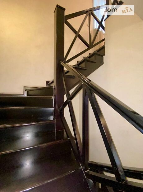двухэтажный дом с садом, 331.3 кв. м, кирпич. Продажа в Крюковщине (Киевская обл.) фото 1 двухэтажный дом с садом, 331.3 кв. м, кирпич. Продажа в Крюковщине (Киевская обл.) фото 1