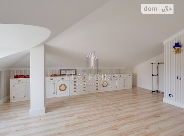 трехэтажный дом с камином, 680 кв. м, кирпич. Продажа в Крюковщине (Киевская обл.) фото 1 трехэтажный дом с камином, 680 кв. м, кирпич. Продажа в Крюковщине (Киевская обл.) фото 1