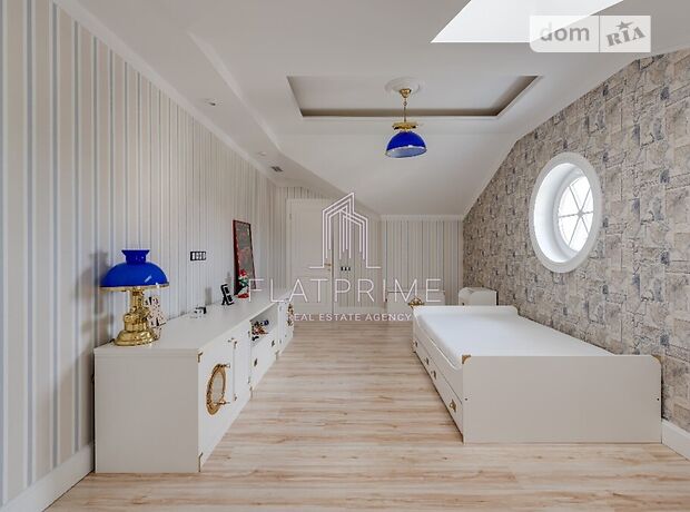 трехэтажный дом с камином, 680 кв. м, кирпич. Продажа в Крюковщине (Киевская обл.) фото 1 трехэтажный дом с камином, 680 кв. м, кирпич. Продажа в Крюковщине (Киевская обл.) фото 1