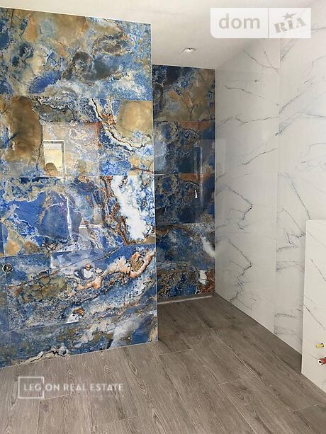 двухэтажный дом с террасой, 340 кв. м, кирпич. Продажа в Лесниках (Киевская обл.) фото 1 двухэтажный дом с террасой, 340 кв. м, кирпич. Продажа в Лесниках (Киевская обл.) фото 1