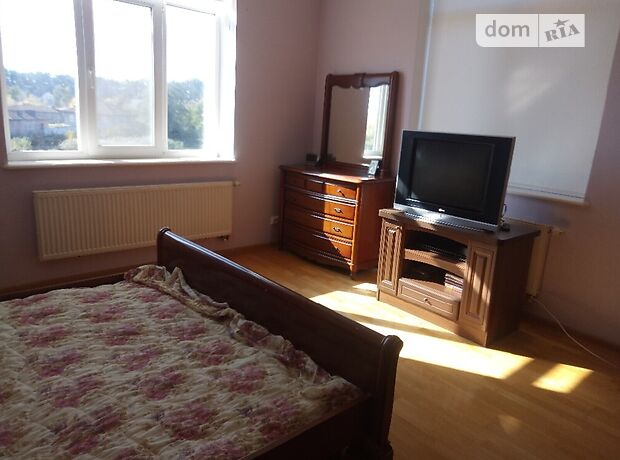 трехэтажный дом с камином, 685.9 кв. м, кирпич. Продажа в Петрушках (Киевская обл.) фото 1 трехэтажный дом с камином, 685.9 кв. м, кирпич. Продажа в Петрушках (Киевская обл.) фото 1