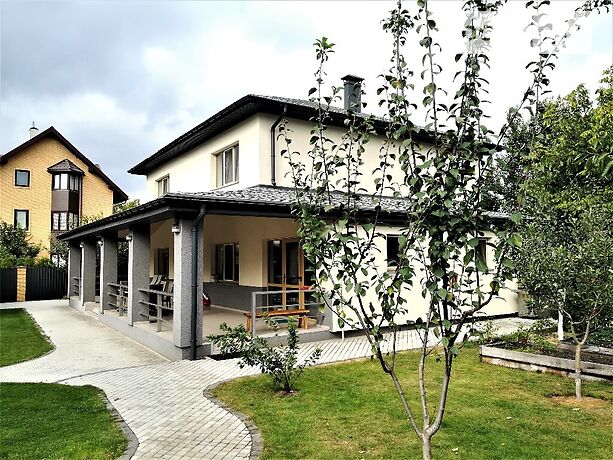 двухэтажный дом с камином, 232.9 кв. м, кирпич. Продажа в Софиевской Борщаговке (Киевская обл.) фото 1 двухэтажный дом с камином, 232.9 кв. м, кирпич. Продажа в Софиевской Борщаговке (Киевская обл.) фото 1