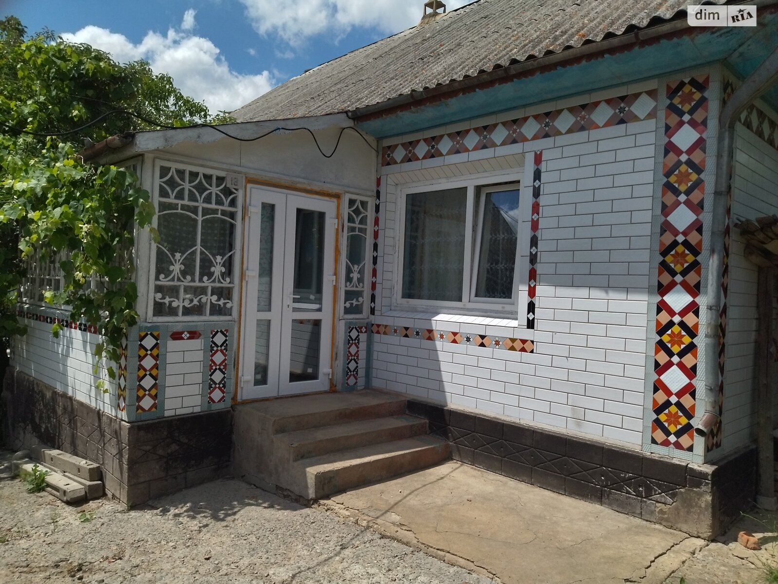 одноэтажный дом с верандой, 63.4 кв. м, глинобитный. Продажа в Китайгороде фото 1