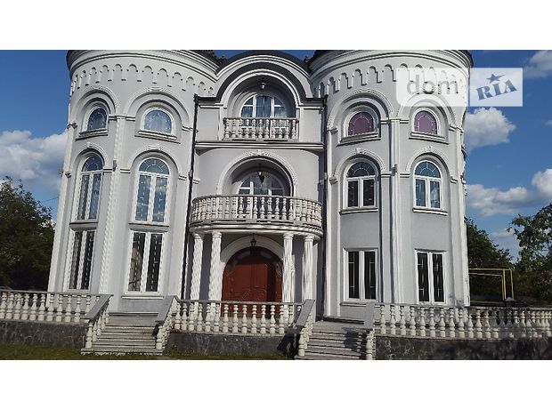 двухэтажный дом, 600 кв. м, кирпич. Продажа в Лужанах (Черновицкая обл.) фото 1 двухэтажный дом, 600 кв. м, кирпич. Продажа в Лужанах (Черновицкая обл.) фото 1