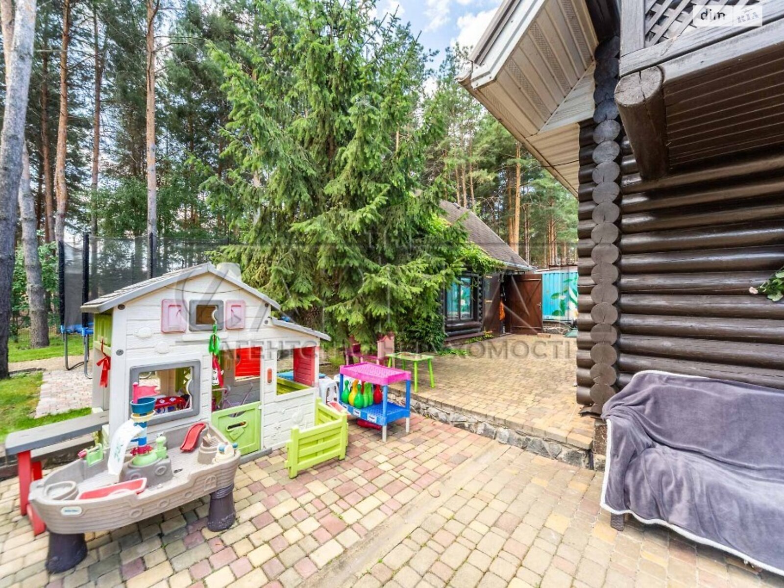 двоповерховий будинок з балконом, 450 кв. м, зруб. Продаж у Кийлові фото 1