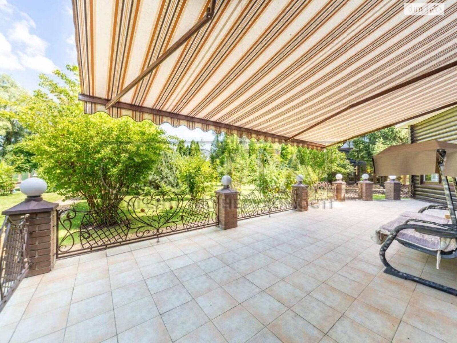 двоповерховий будинок, 490 кв. м, цегла. Продаж у Кийлові фото 1 двоповерховий будинок, 490 кв. м, цегла. Продаж у Кийлові фото 1