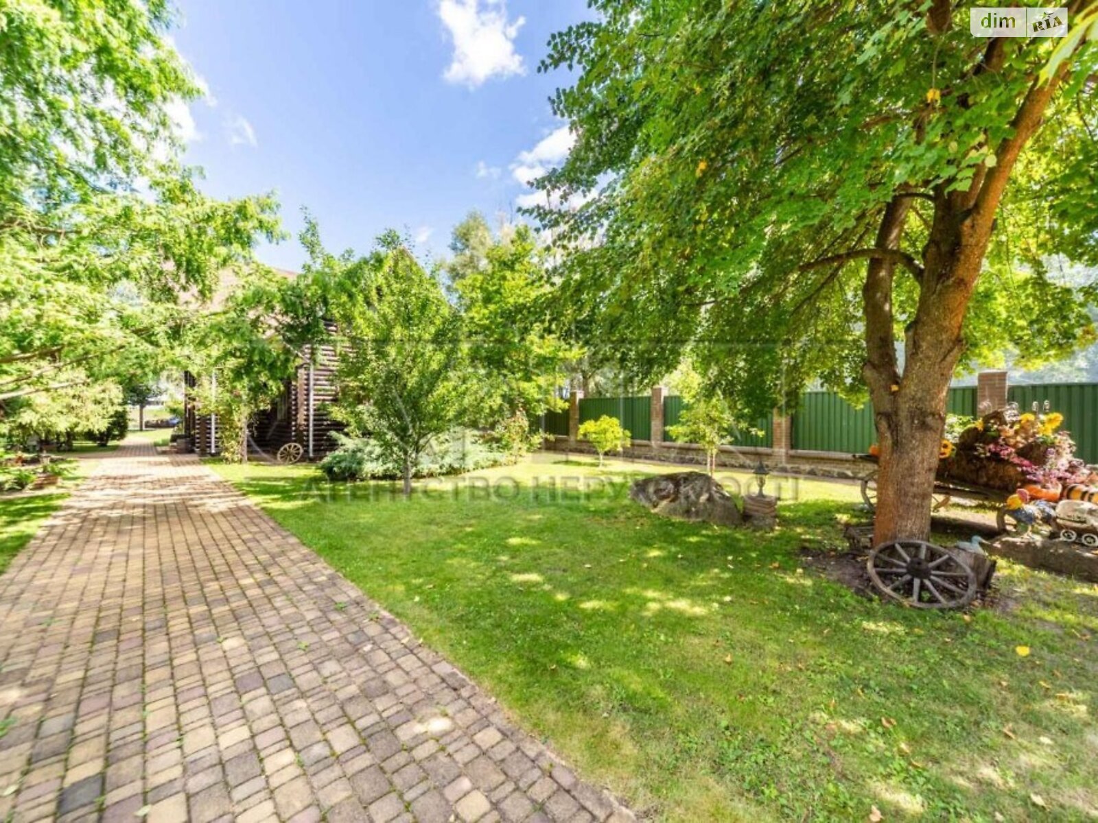 двоповерховий будинок, 490 кв. м, цегла. Продаж у Кийлові фото 1 двоповерховий будинок, 490 кв. м, цегла. Продаж у Кийлові фото 1