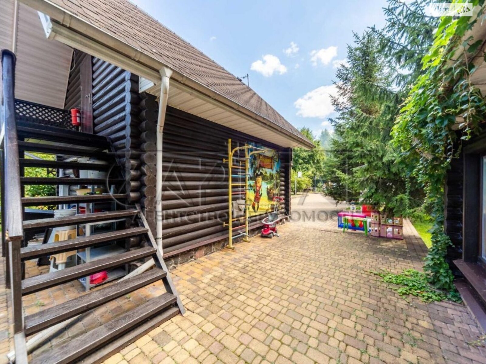 двоповерховий будинок, 490 кв. м, цегла. Продаж у Кийлові фото 1 двоповерховий будинок, 490 кв. м, цегла. Продаж у Кийлові фото 1
