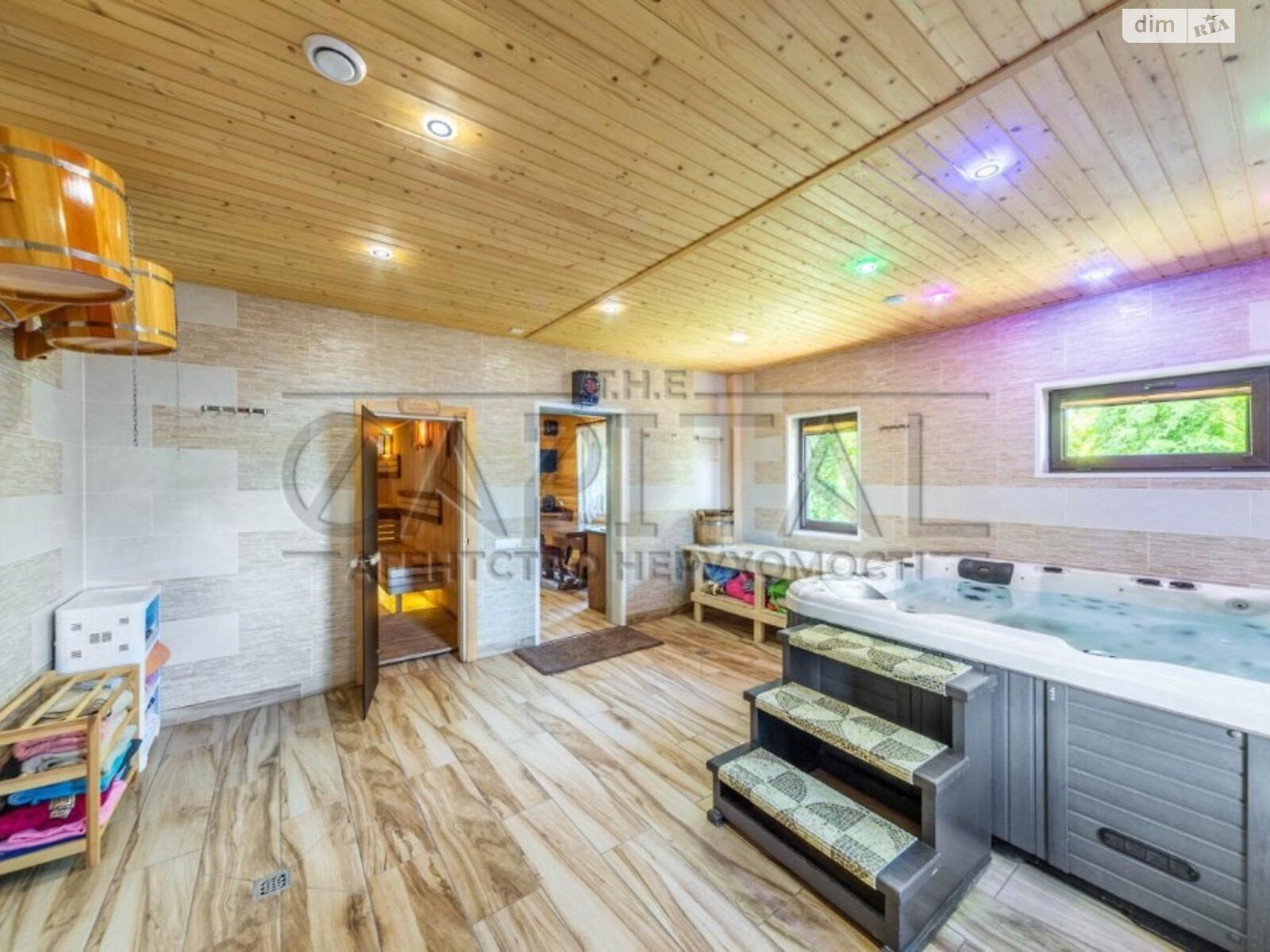 двоповерховий будинок, 490 кв. м, цегла. Продаж у Кийлові фото 1 двоповерховий будинок, 490 кв. м, цегла. Продаж у Кийлові фото 1