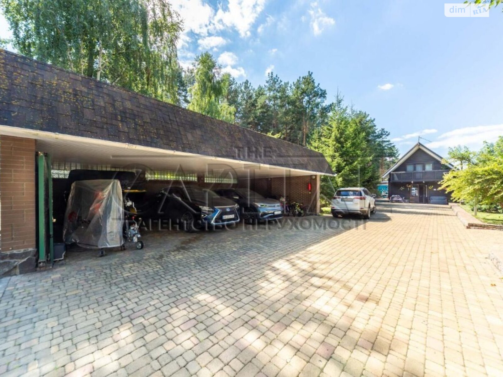 двоповерховий будинок, 490 кв. м, цегла. Продаж у Кийлові фото 1 двоповерховий будинок, 490 кв. м, цегла. Продаж у Кийлові фото 1