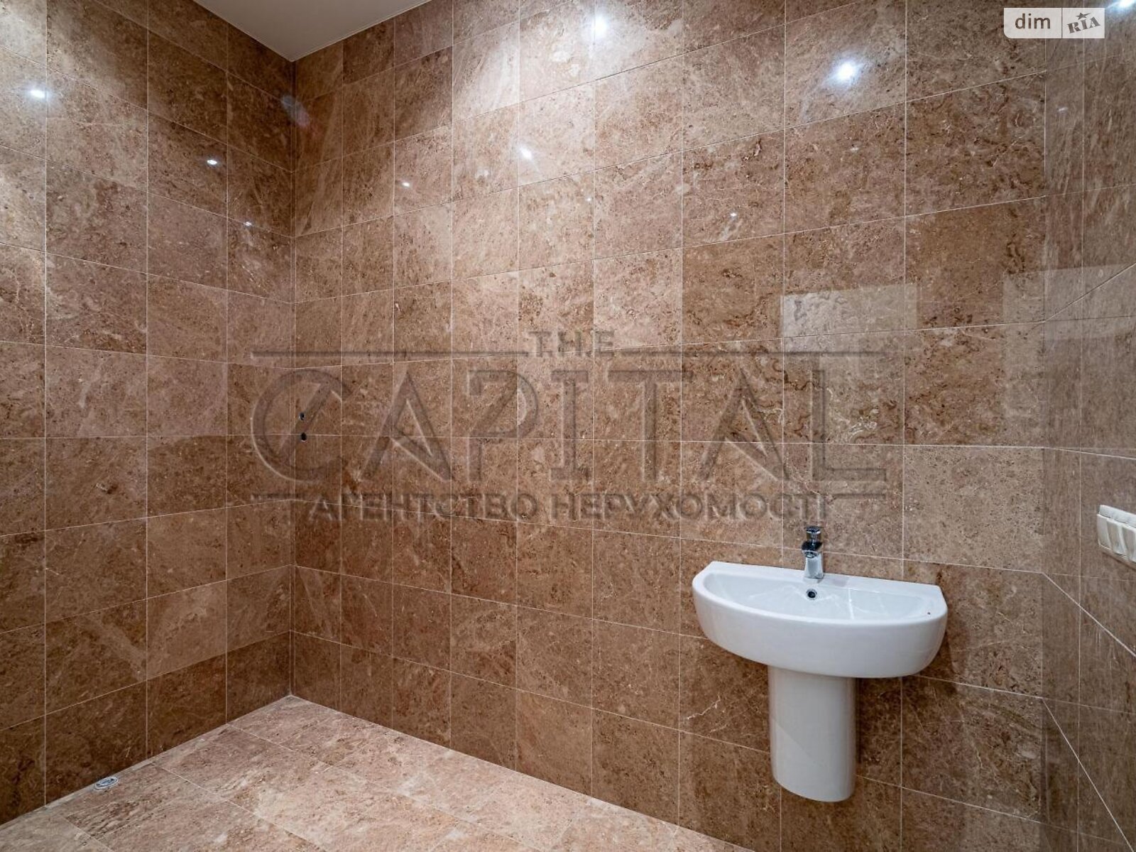 двоповерховий будинок з опаленням, 260 кв. м, кирпич. Продаж у Кийлові фото 1 двоповерховий будинок з опаленням, 260 кв. м, кирпич. Продаж у Кийлові фото 1