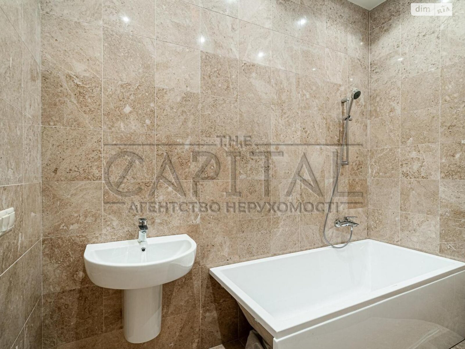 двоповерховий будинок з опаленням, 260 кв. м, кирпич. Продаж у Кийлові фото 1 двоповерховий будинок з опаленням, 260 кв. м, кирпич. Продаж у Кийлові фото 1