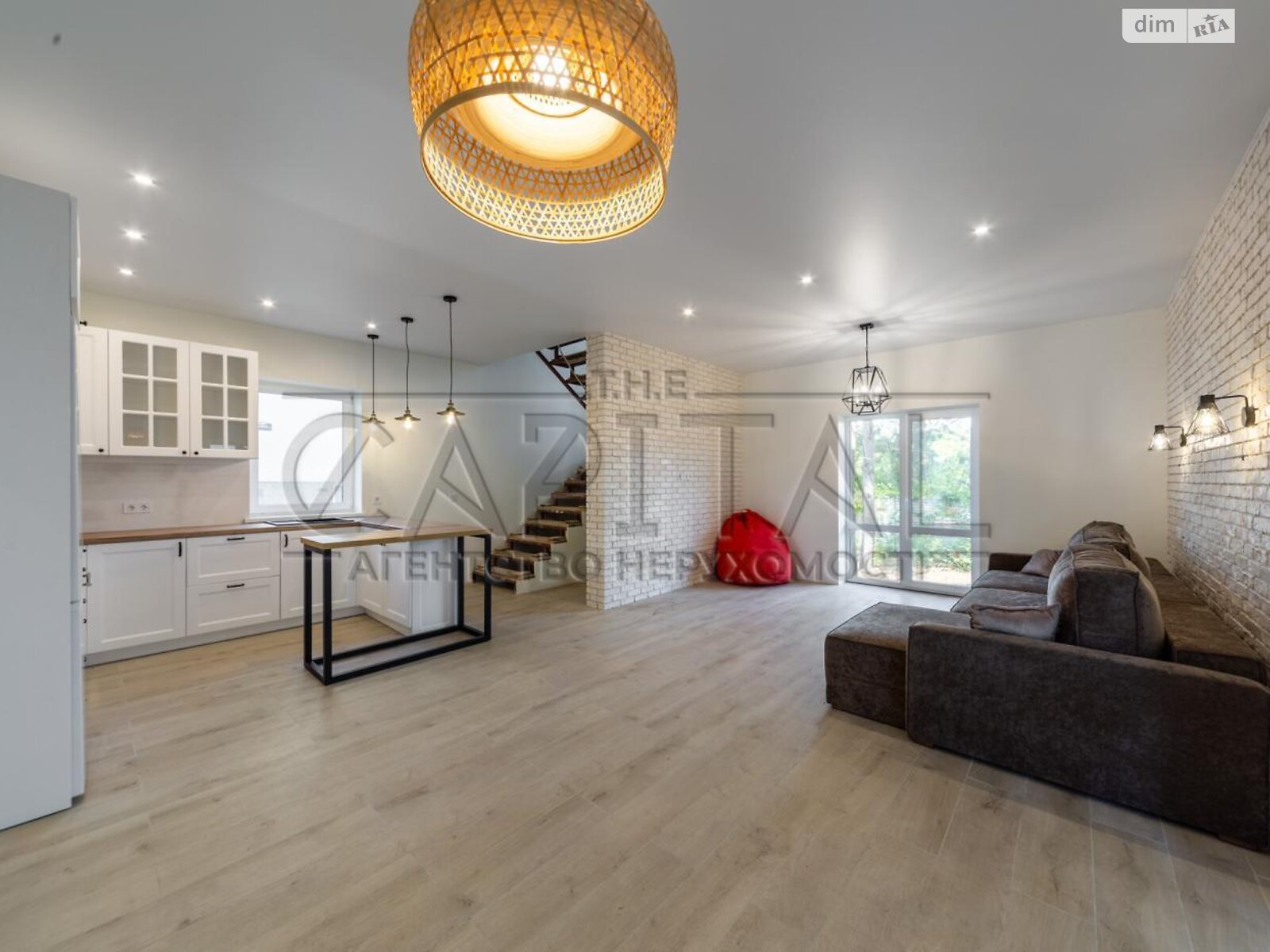 двоповерховий будинок з опаленням, 110 кв. м, цегла. Продаж у Кийлові фото 1