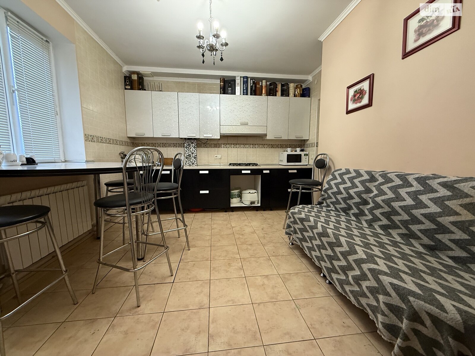 двоповерховий будинок з опаленням, 106 кв. м, піноблок. Продаж у Кийлові фото 1