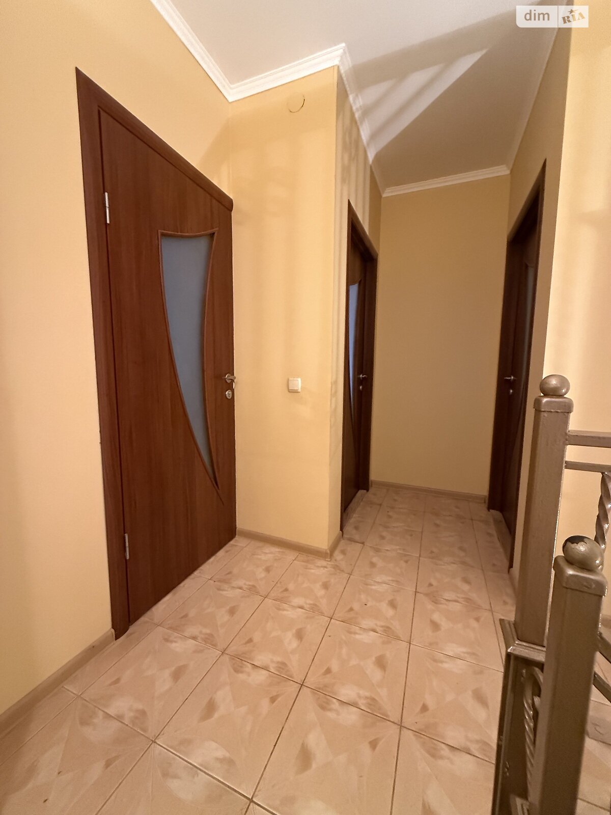 двоповерховий будинок з опаленням, 106 кв. м, піноблок. Продаж у Кийлові фото 1