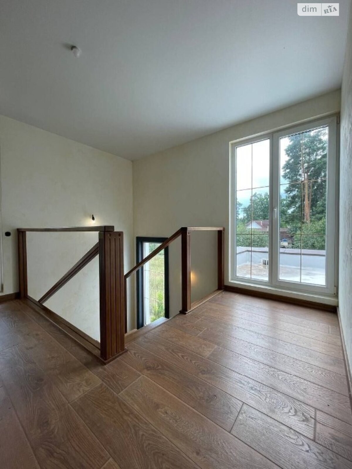 двухэтажный дом с балконом, 121.9 кв. м, каркасно-щитовой. Продажа в Клавдиевом-Тарасове фото 1