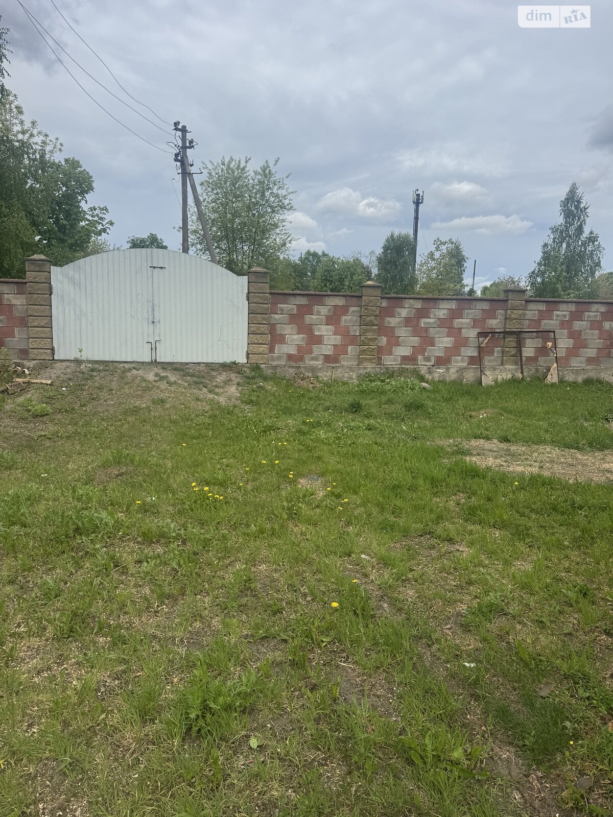 одноэтажный дом с мебелью, 120 кв. м, дерево и кирпич. Продажа в Клесовом фото 1 одноэтажный дом с мебелью, 120 кв. м, дерево и кирпич. Продажа в Клесовом фото 1