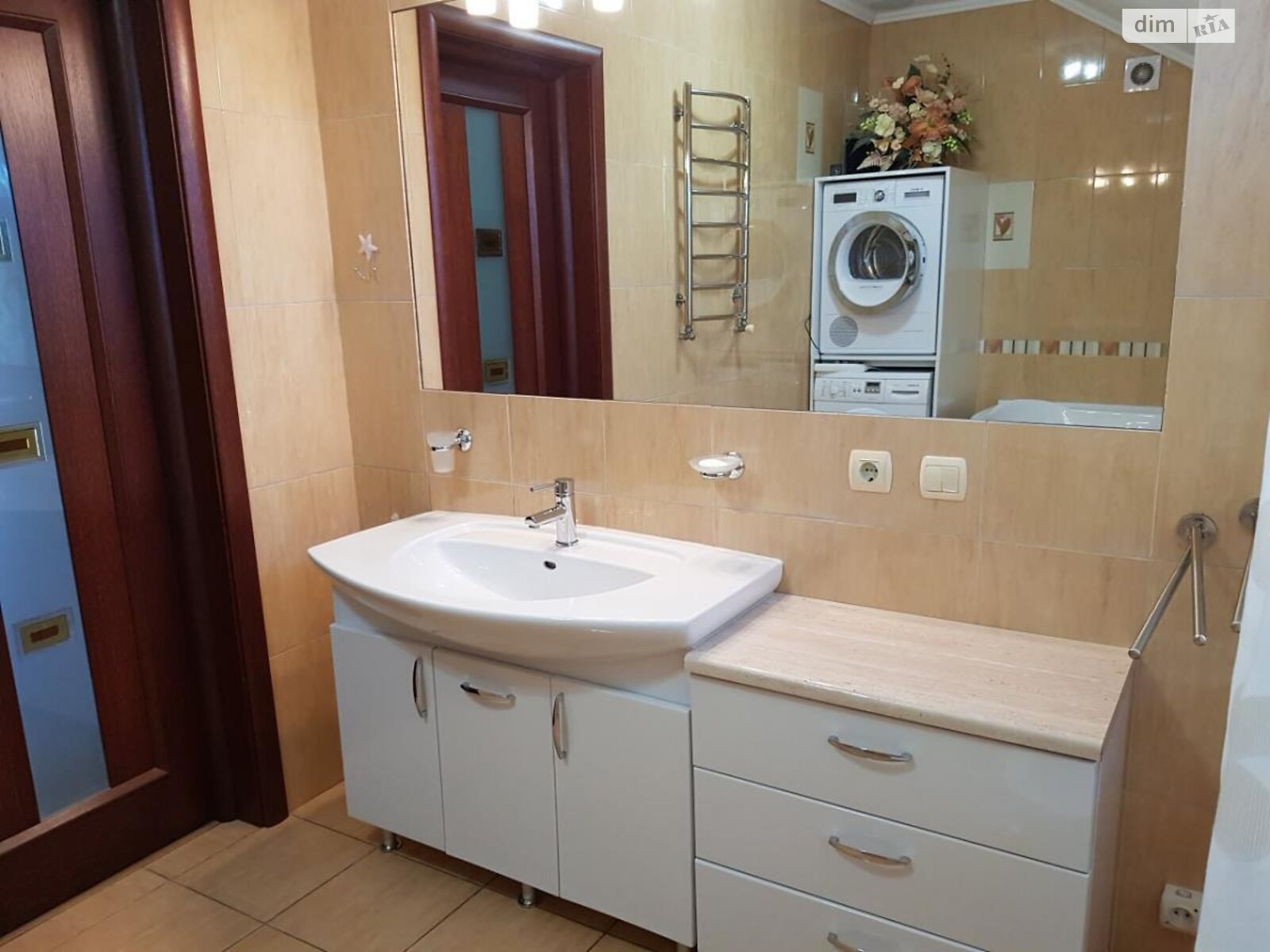 двоповерховий будинок з ремонтом, 247 кв. м, цегла. Продаж у Клузові фото 1 двоповерховий будинок з ремонтом, 247 кв. м, цегла. Продаж у Клузові фото 1