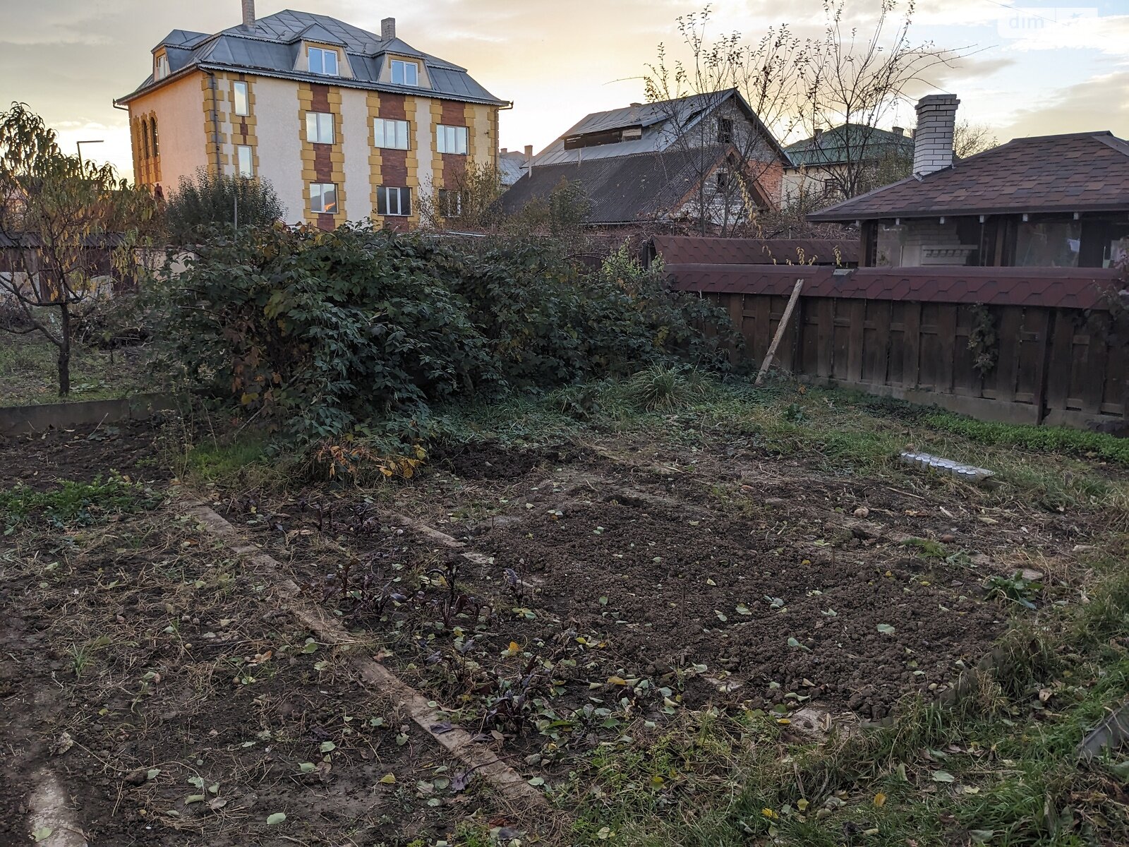 двоповерховий будинок з гаражем, 234 кв. м, цегла. Продаж у Клузові фото 1