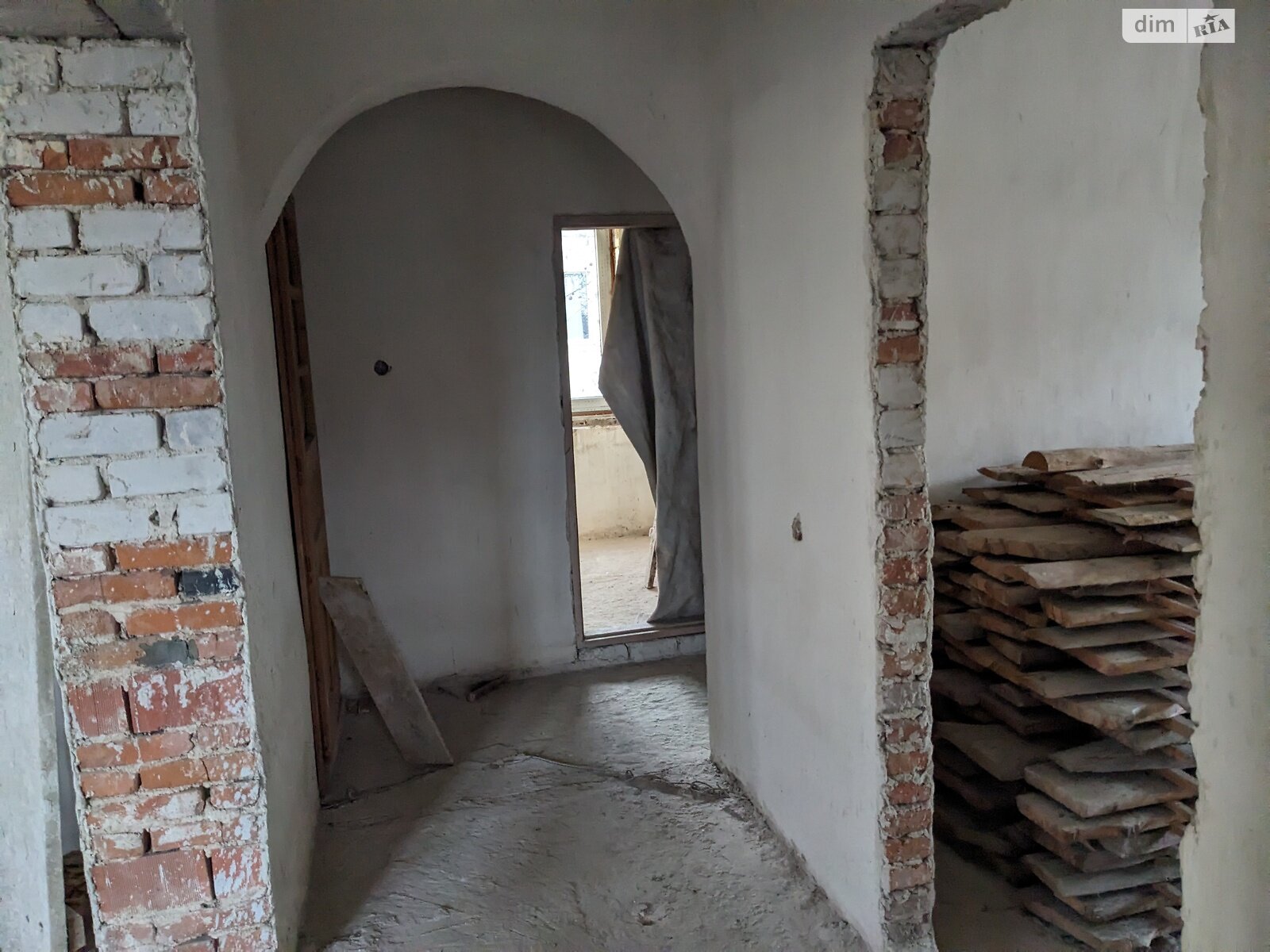 двоповерховий будинок з гаражем, 234 кв. м, цегла. Продаж у Клузові фото 1