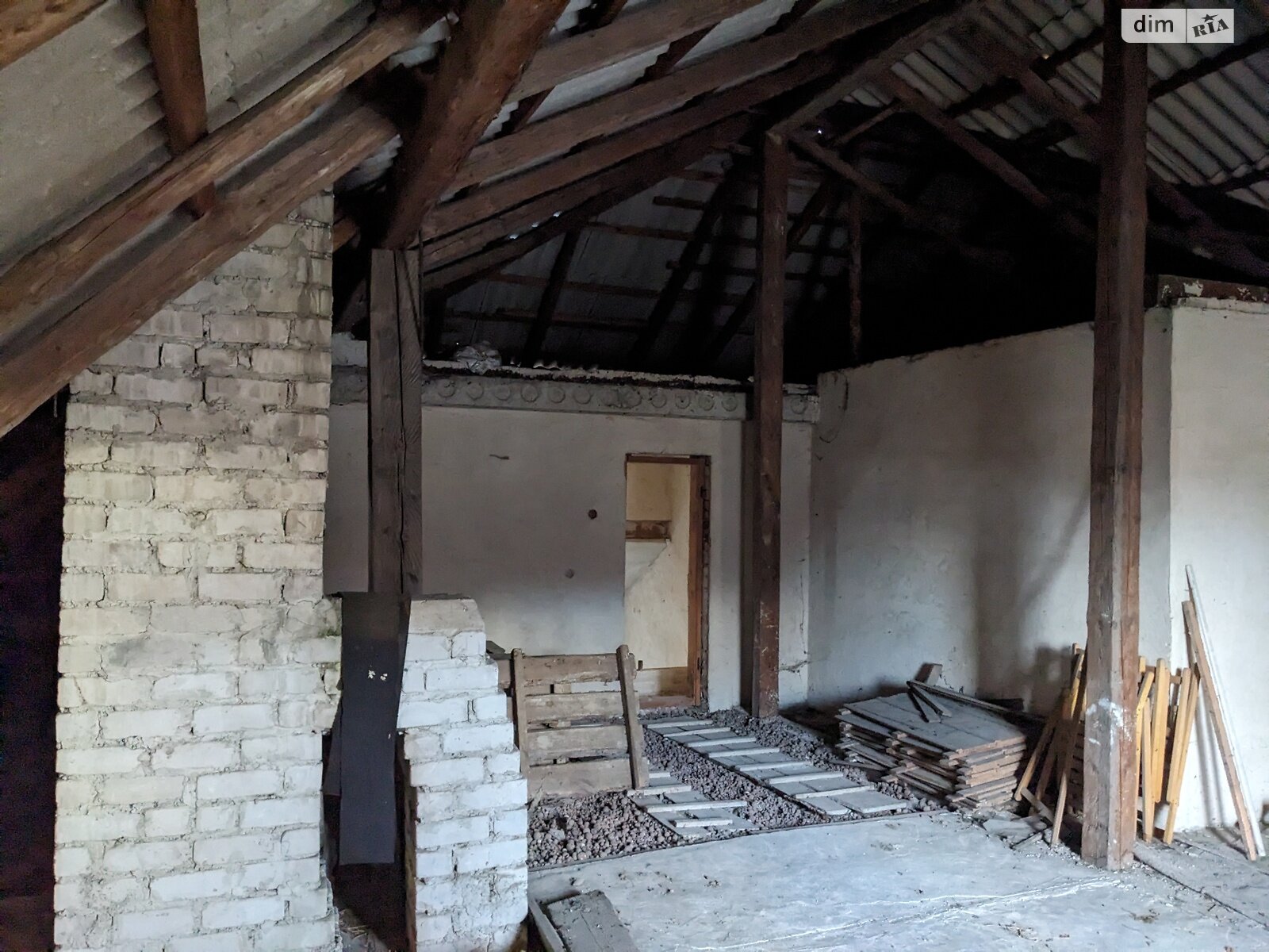 двоповерховий будинок з гаражем, 234 кв. м, цегла. Продаж у Клузові фото 1